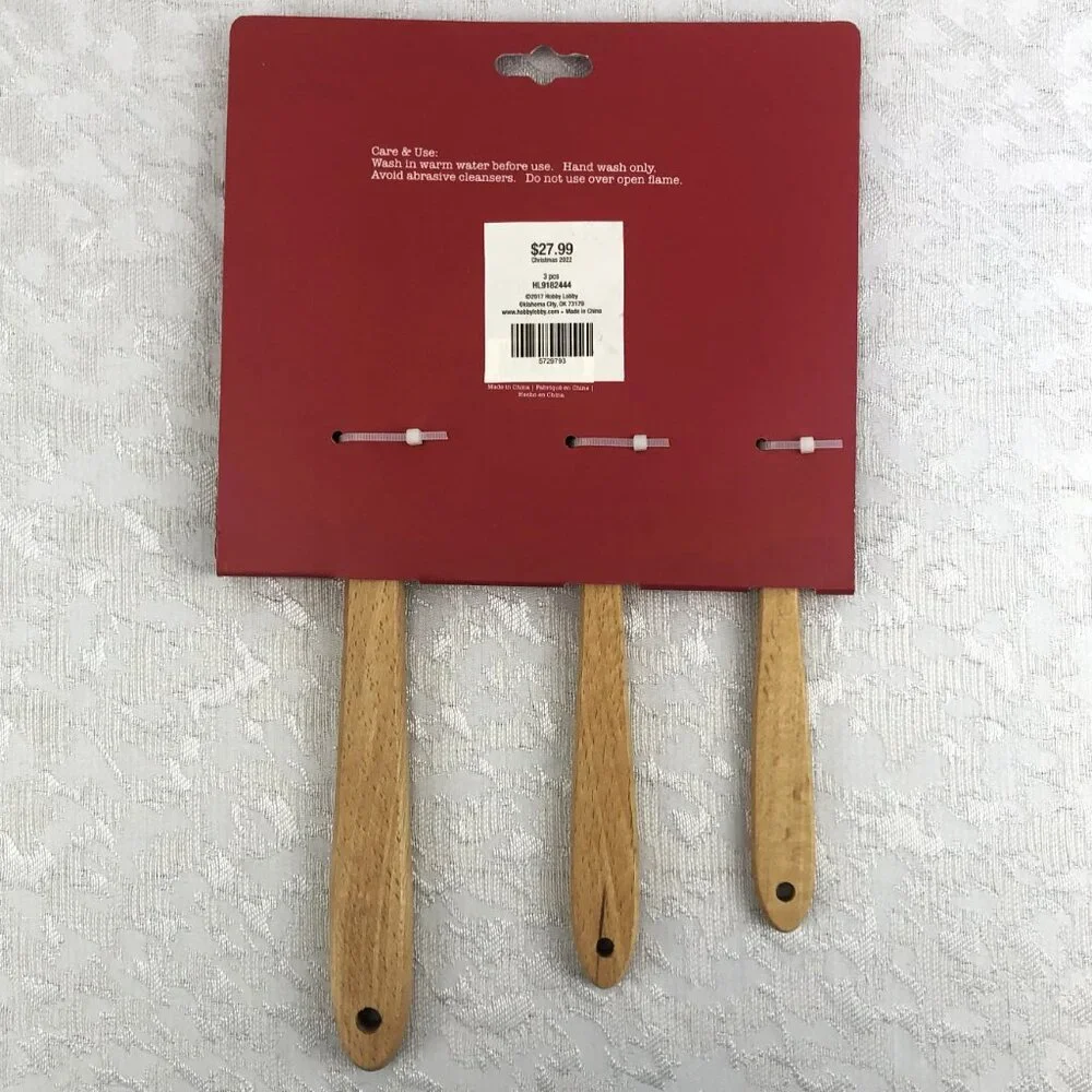 Rae Dunn Silicone Spatula Set 3 pc Believe–Cheer–Merry Holiday Kitchen Décor NWT